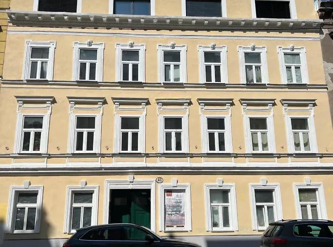Stilvolle Mit Ruhig Gelegenem Balkon Apartment *